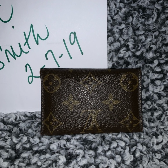 Louis Vuitton 6 Key Holder Poppy - Picture 6 of 8